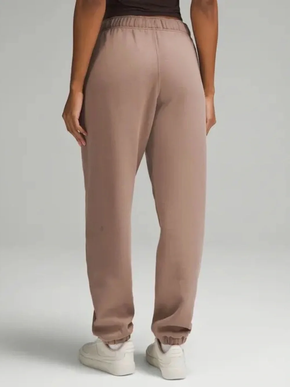 LULULEMON Women’s Scuba Mid-Rise Oversized Jogger - Taupetastic Medium